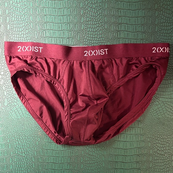 2(X)IST micro speed dri burgundy briefs - Picture 1 of 2